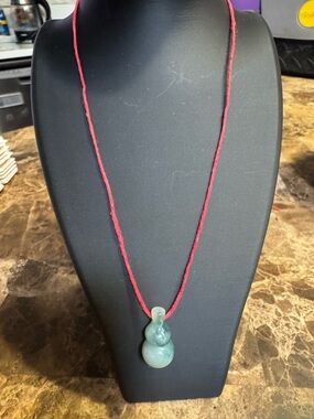 Red Cord Jade Pendant Necklace - Unbranded